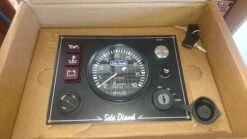 Ancien Tableau De Bord "Tableau De Bord Solé Diesel SVT40" -Azur Marine Ancien Tableau de Bord SVT40 Sole Diesel 2 1