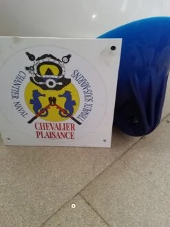 Bouée Equivalent A3 8 Bouée Equivalent A3 -Azur Marine Bouee Equivalent A0 071993 22X30 2 5