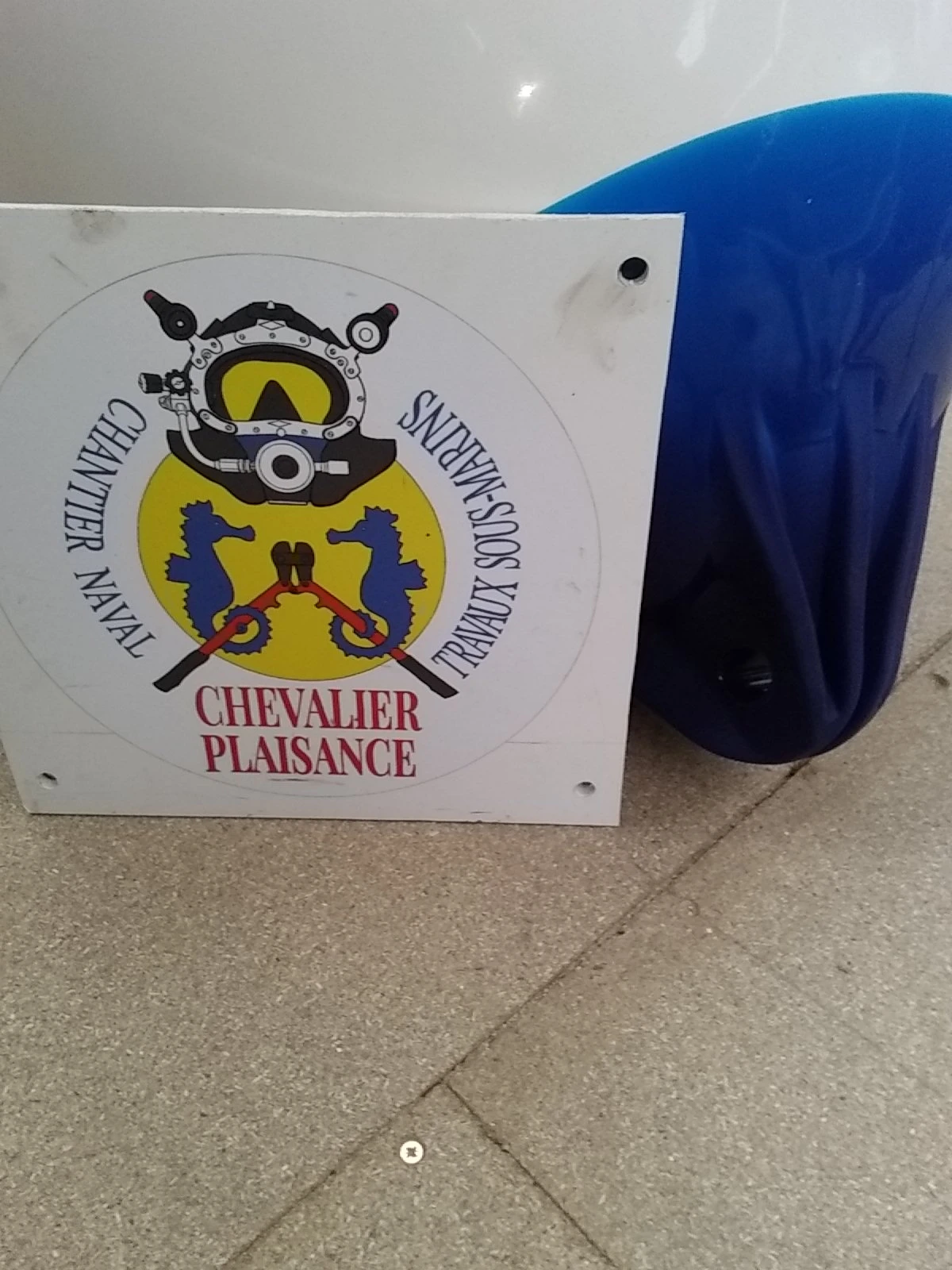 Bouée Equivalent A3 5 Bouée Equivalent A3 – Image 3