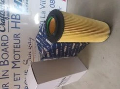 Filtre à Huile HYUNDAI Seasall S250 Ou S270 -Azur Marine Filtre a Huile HYUNDAI Seasall S250 ou S270 2