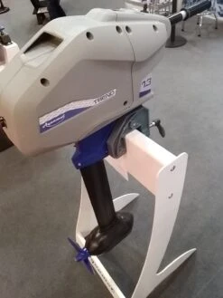 Hors Bord AQUAMOT Modèle Trend 1.3 Arbre Court Barre Franche -Azur Marine Hors Bord AQUAMOT modele Trend 1 1 Arbre Court Commande 6