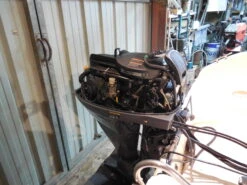 Moteur HIDEA HDEF 25 Cv 4 Temps E.F.I, Arbre Court, Barre Franche, Démarrage électrique -Azur Marine Moteur HIDEA HDEF 25 cv 4 Temps E F I arbre court barre