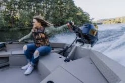 Moteur Hors-Bord 30 Cv Tohatsu Arbre Court Démarrage Manuel Barre Franche Relevage Manuel -Azur Marine Moteur Hors Bord 30 cv Tohatsu Arbre Court Demarrage Man 2