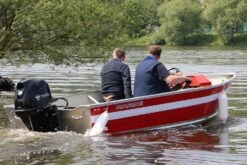 Moteur Hors-Bord 30 Cv Tohatsu BLANC Arbre Long Démarrage Electrique Commande à Distance Relevage Electrique -Azur Marine Moteur Hors Bord 30 cv Tohatsu Arbre Long Demarrage Elec 56