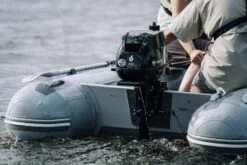 Moteur Hors-Bord Tohatsu 6 Cv Court Noir Avec Nourrice -Azur Marine Moteur Hors Bord Tohatsu 6 cv Court Noir avec nourrice M 2