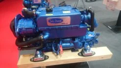 Moteur In-board Solé Diesel Mini 44 11 Moteur In-board Solé Diesel Mini 44 -Azur Marine Moteur in board Sole Diesel Mini 44 512749008 2