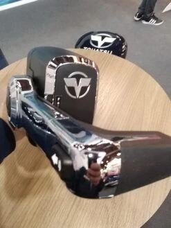 FANALE MARINE PICHJU 600 équipé D'un 140 Cv TOHATSU -Azur Marine Semi Rigide Fanale Marine Pichju 600 8 1