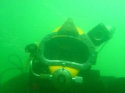 Travaux Sous Marins- Entretien Et Pose De Mouillages- Renflouage- Recherche Et Visite -Azur Marine Travaux Sous Marins Entretien et Pose de Mouillages 5127 2